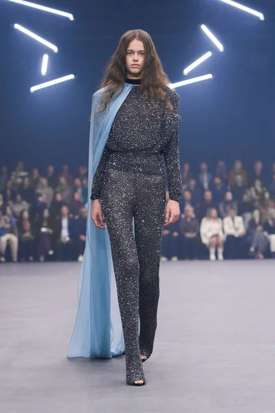 Look 26